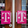 T-Mobile Faces Rep Exodus as Stock Slides on SpaceX Spectrum Deal