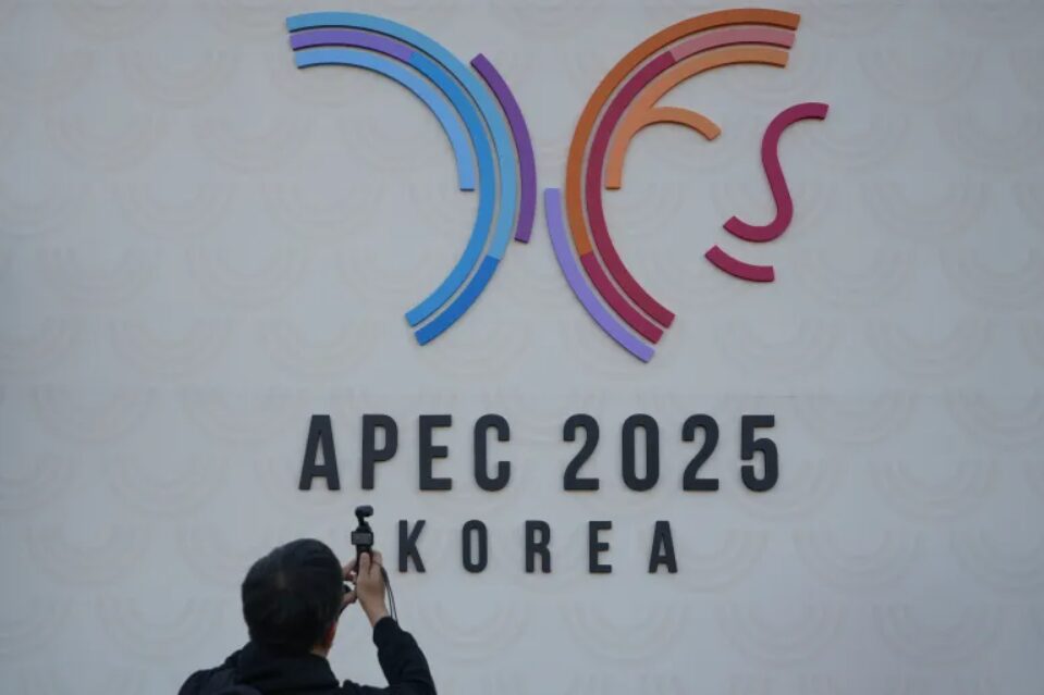 Apec 2025 Korea -Trump Xi meeting trade deal