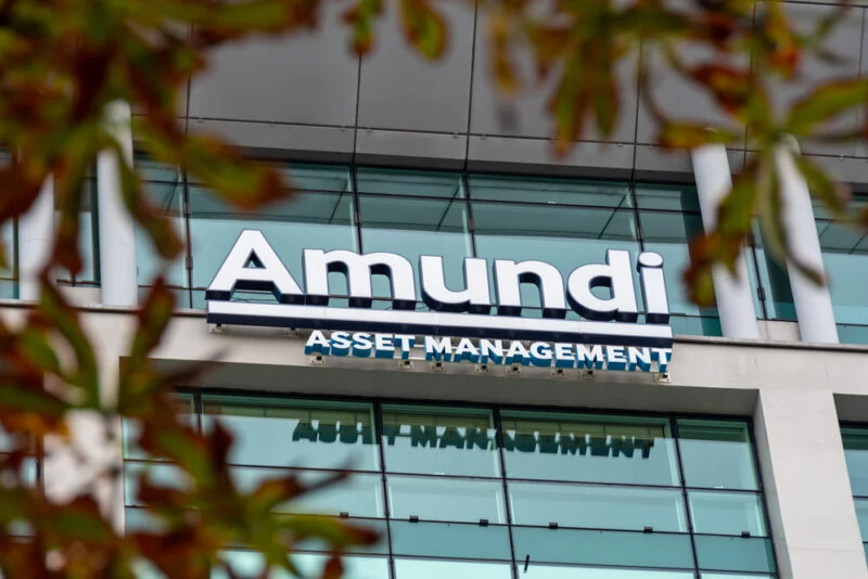 Amundi logo