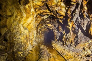 Huge Gold Deposit in China Adds Weight to BRICS Strategy