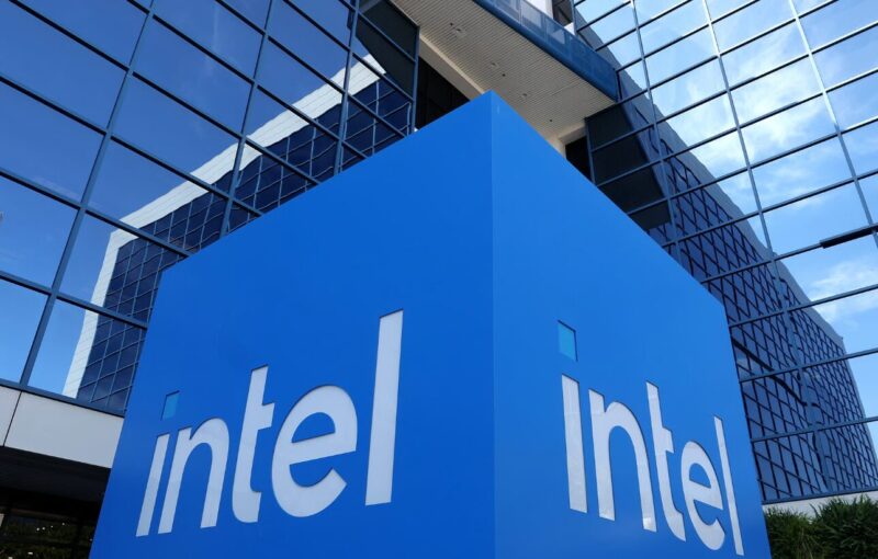 Intel Q1 Earnings Beat Sparks Strong Stock Surge