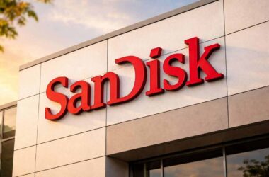 SanDisk Stock Jumps 11.83% Following Nasdaq-100 Inclusion