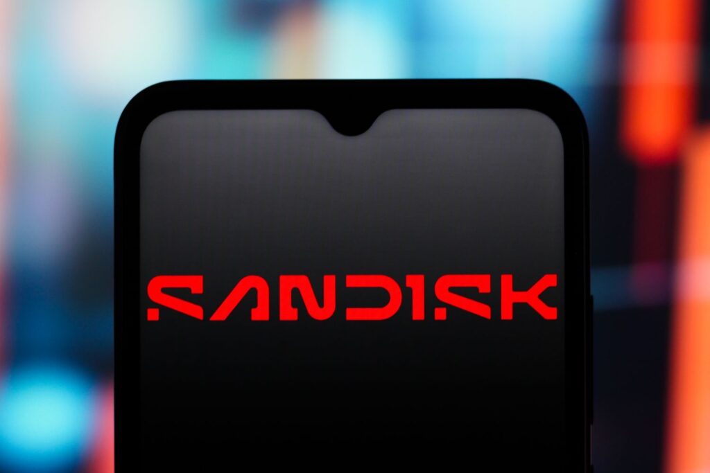 Sandisk Stock Surge Driven By Nasdaq-100 Inclusion And AI Demand