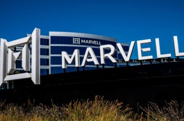 Marvell-POET Deal Shakes Market Confidence