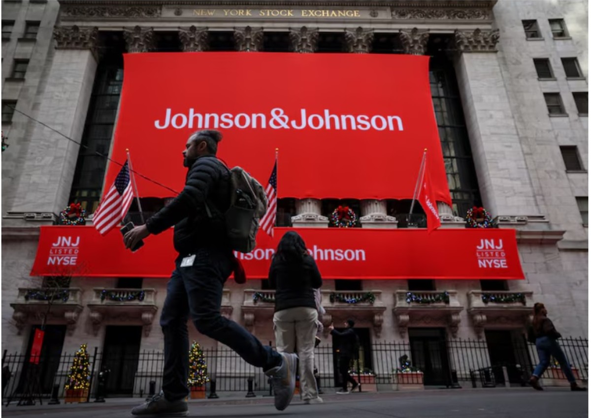 Stock To Watch on Monday: Johnson & Johnson (JNJ)