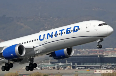 United Airlines Adds New Boeing 787 Routes as Premium Seats Could Lift UAL Stock