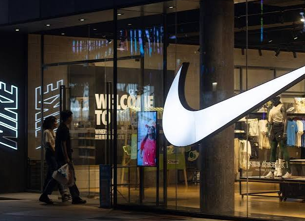 Nike Stock Falls Why Investors Still See a Rebound Ahead