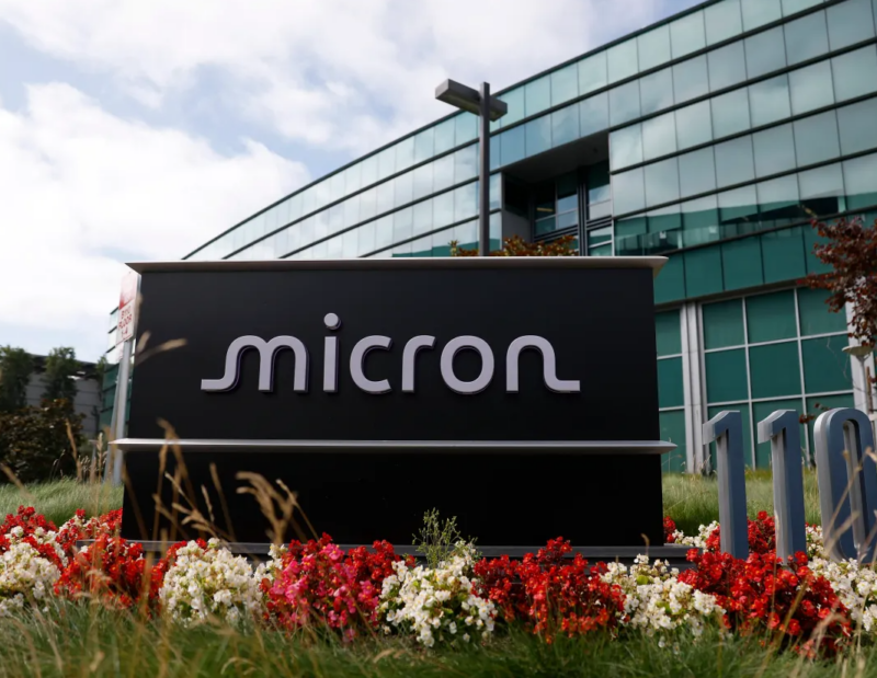 Micron Stock Just Hit a Record 80% Margin Is a Crash Coming